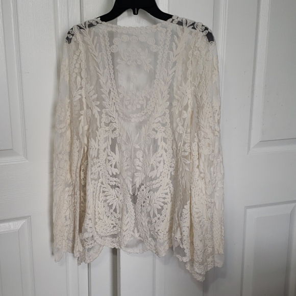 Women's girls lace vest cardigan size Medium new - Picture 5 of 6